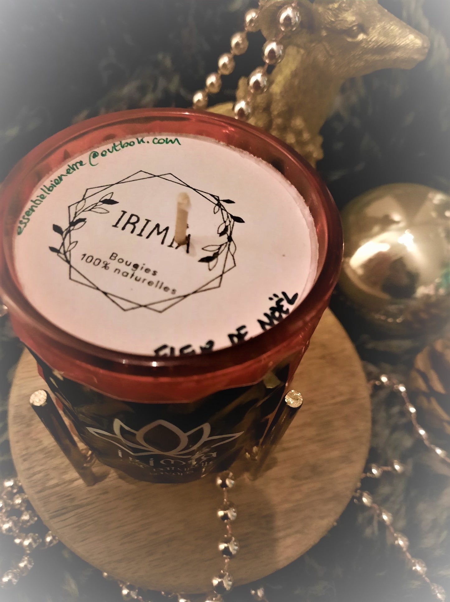 Bougie 100% naturelle à la cire de soja et Parfum de Grasse : Fleur de Noël
