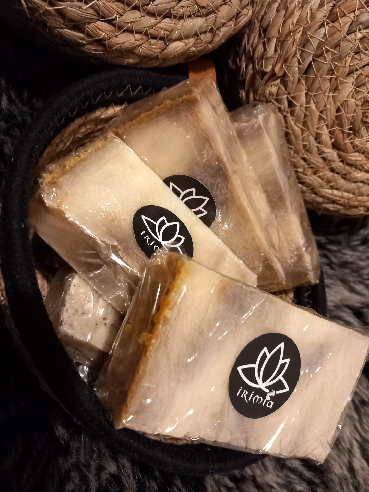 Savon artisanal à la découpe : Propolis