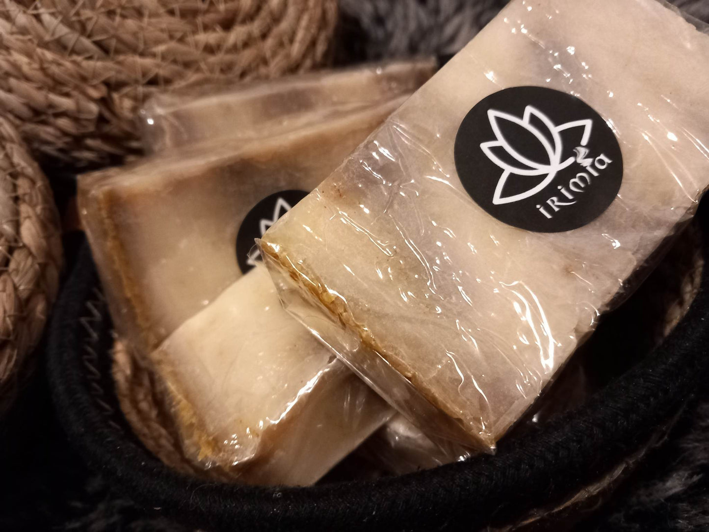 Savon artisanal à la découpe : Propolis