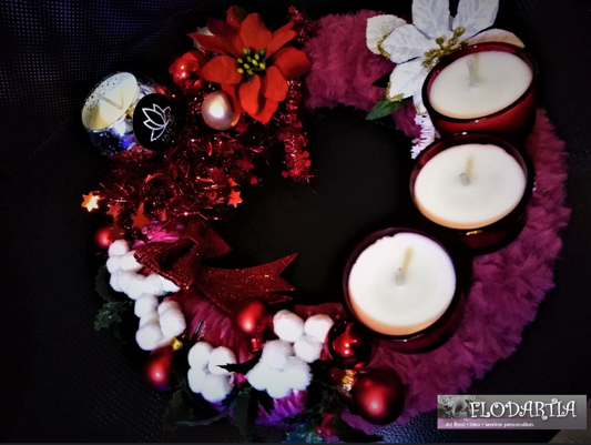 Couronne de Noël avec bougies à la cire de soja et parfum de Grasse : pomme cannelle